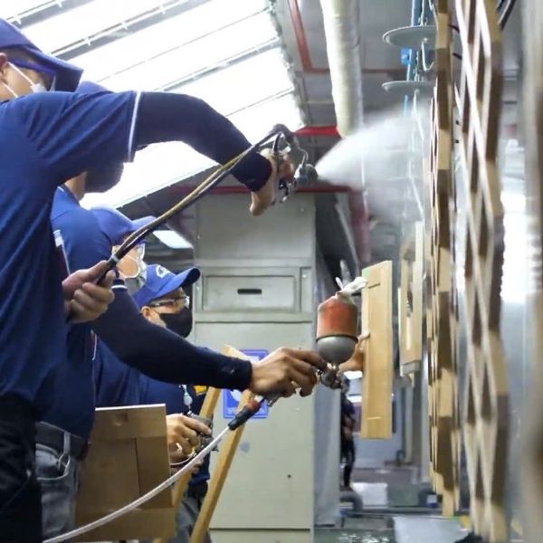 cabinet finishing and spray painting process in factory