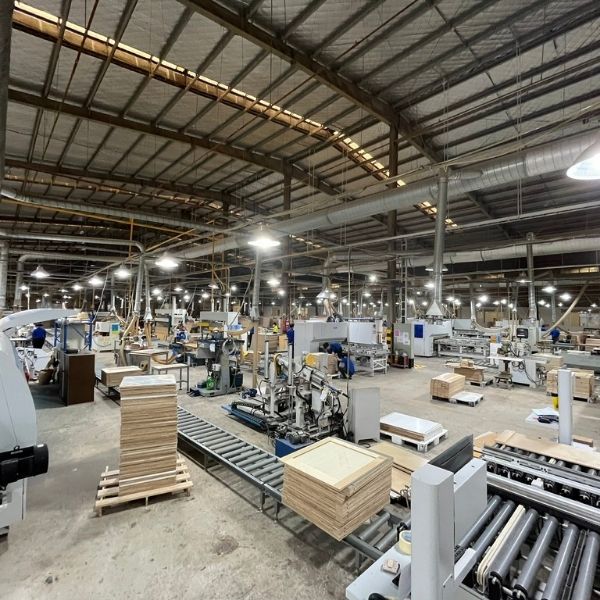 vietnam cabinet factory ensuring cabinet finish consistency