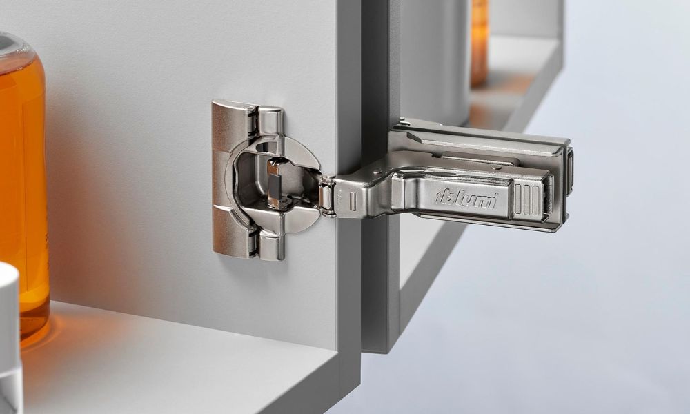 Kitchen cabinet hardware concealed hinge