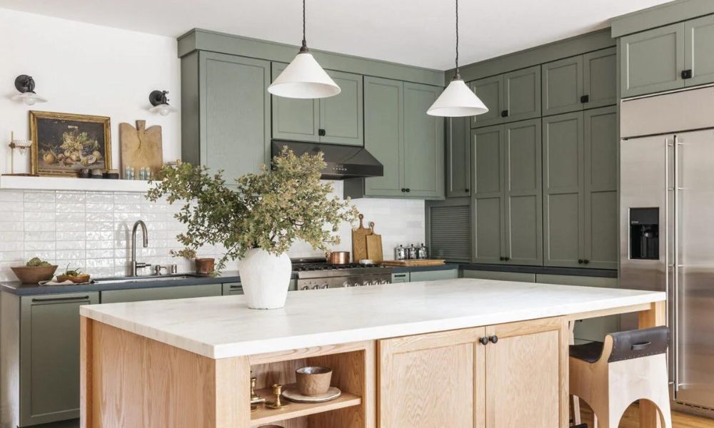 Kitchen cabinet specifications including door styles and finishes