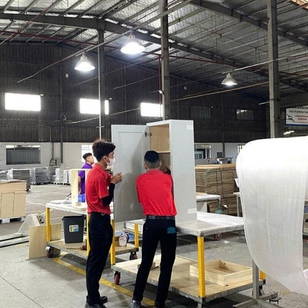 Vietnam plywood kitchen cabinet manufacturing facility