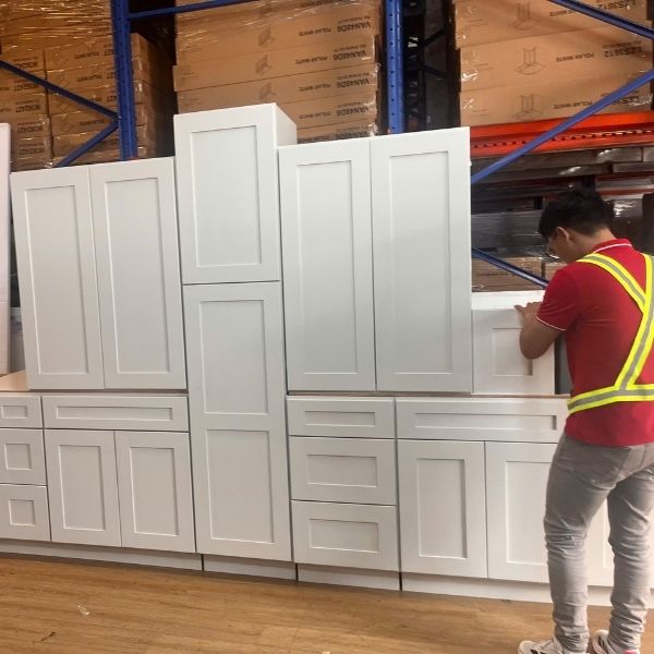Drawer slide function test during kitchen cabinet quality control